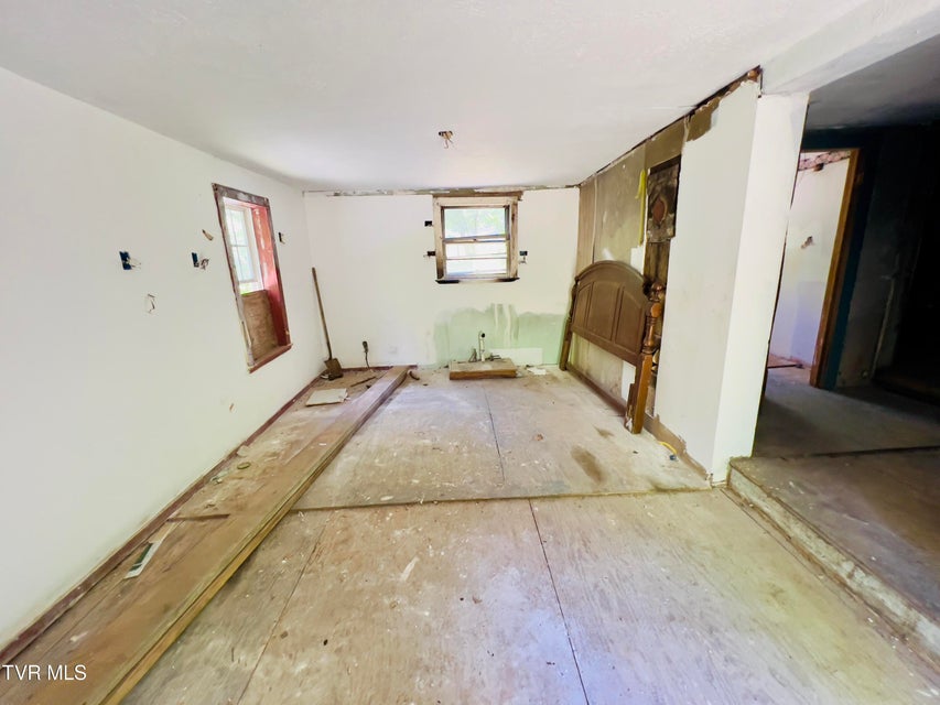 Photo #14: 125 Fiddler Road