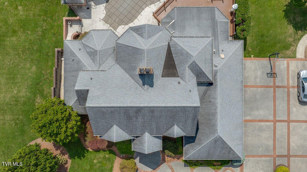 Photo #82: 517 Douglas Drive