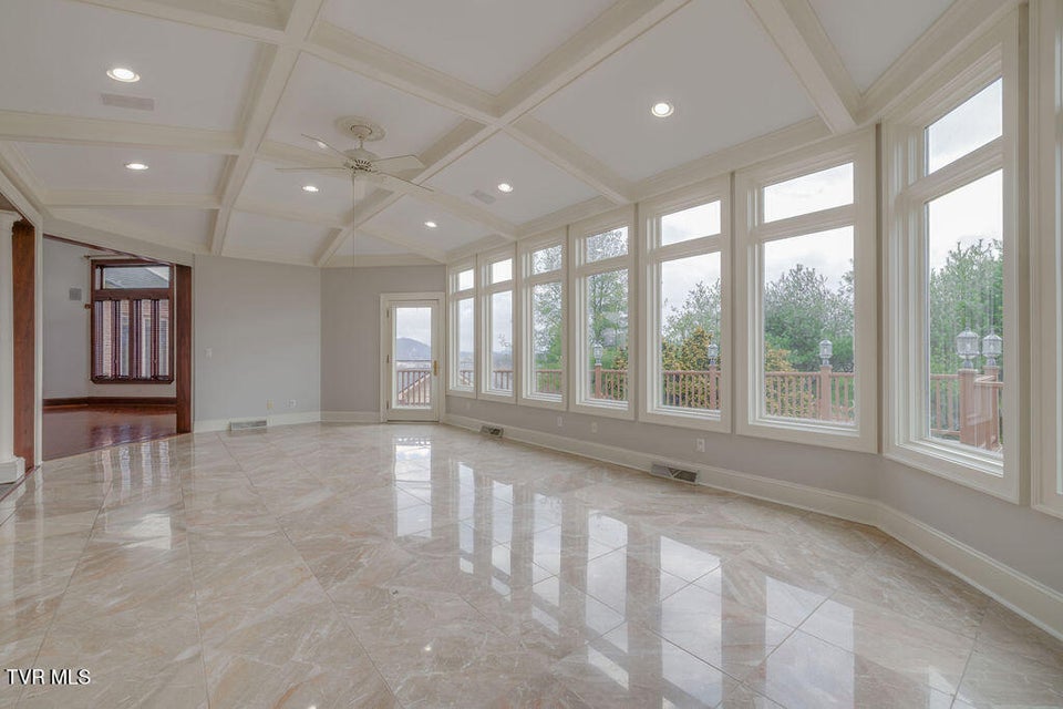 Photo #21: 517 Douglas Drive