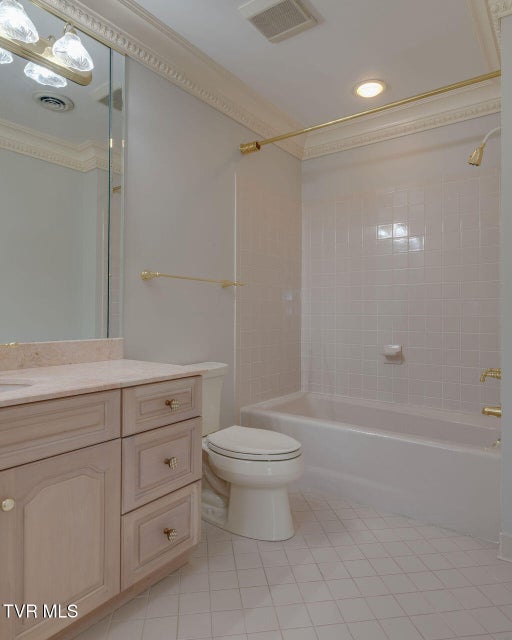 Photo #45: 517 Douglas Drive