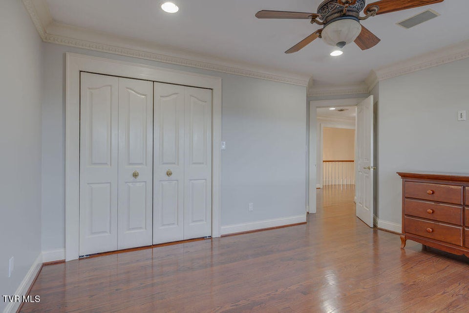 Photo #54: 517 Douglas Drive