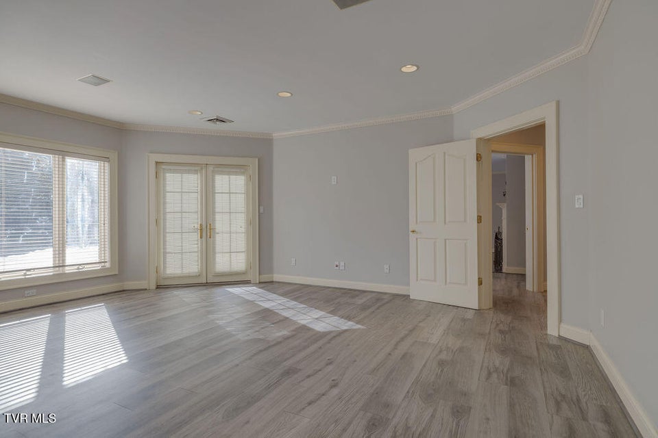 Photo #56: 517 Douglas Drive