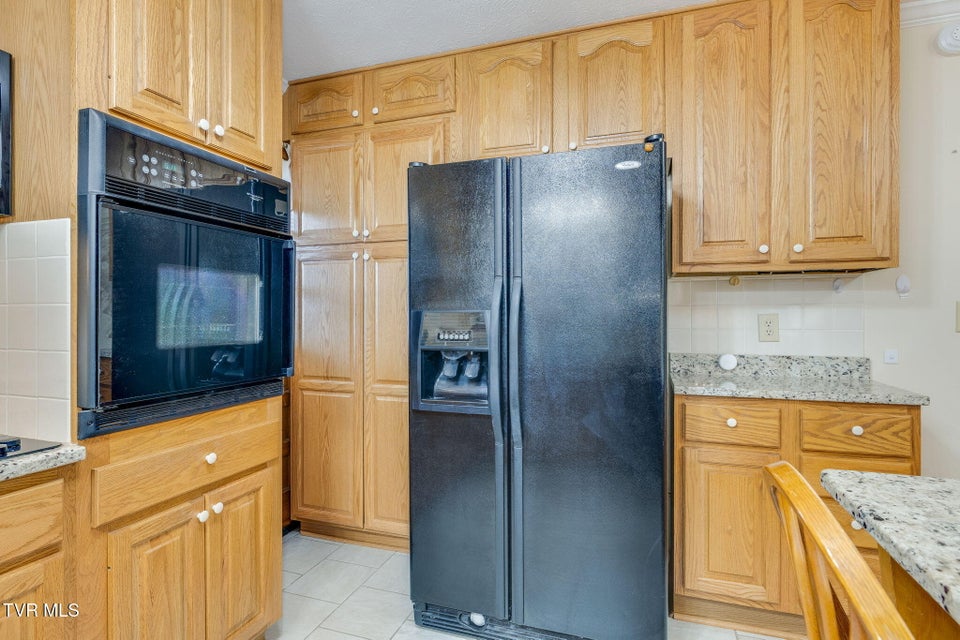 Photo #14: 2513 Larkspur Drive