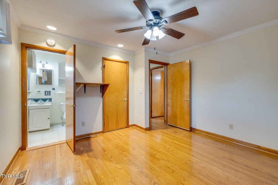 Photo #17: 2513 Larkspur Drive