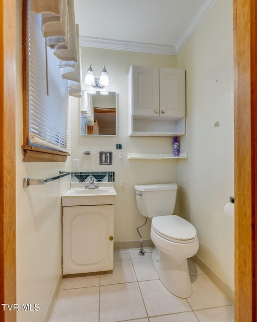 Photo #18: 2513 Larkspur Drive