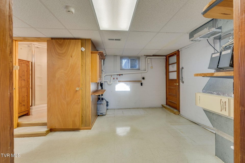 Photo #35: 2513 Larkspur Drive