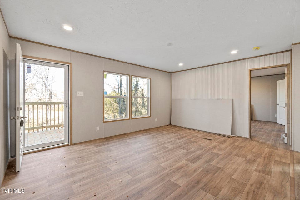 Photo #12: 1512 Red Bud Dr 