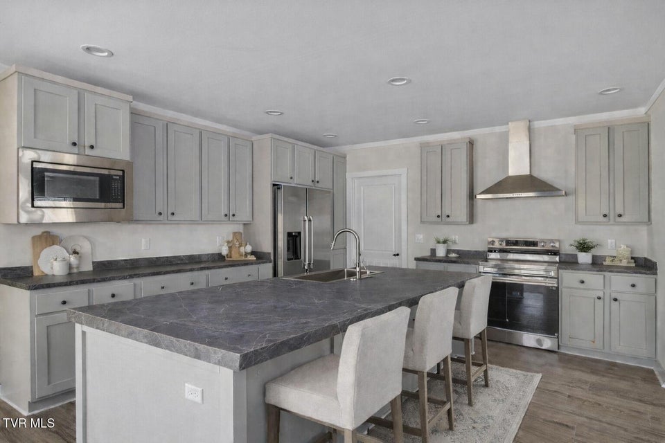 Photo #3: 3257 Avoca Road