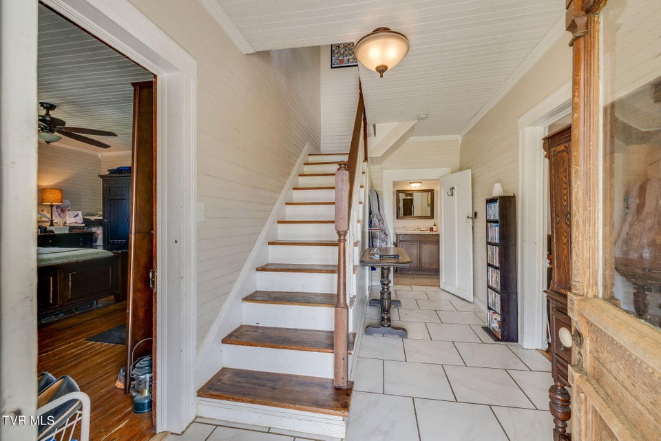 Photo #7: 3765 Mohawk Road