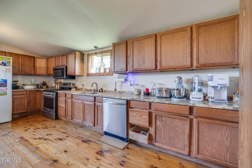 Photo #13: 3765 Mohawk Road