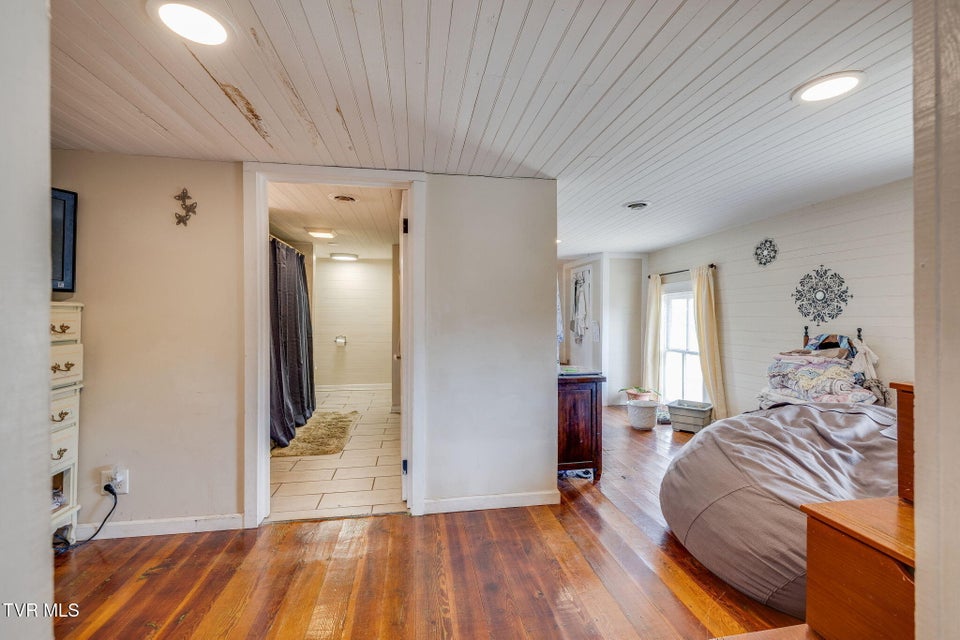 Photo #29: 3765 Mohawk Road