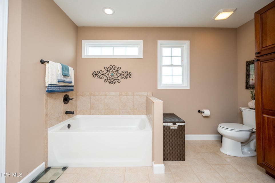 Photo #17: 4272 Anchor Point