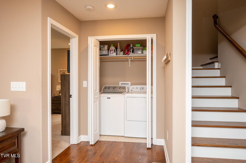 Photo #35: 4272 Anchor Point