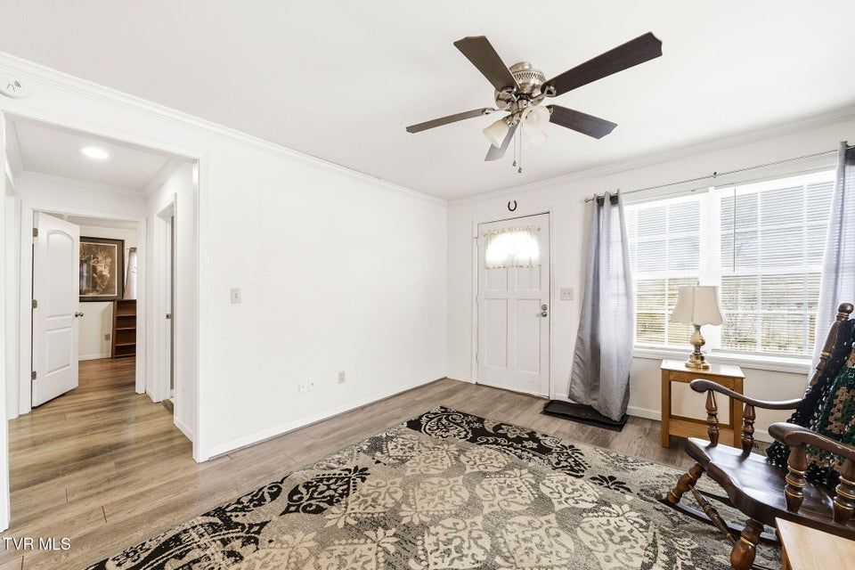 Photo #5: 1608 Broad Street