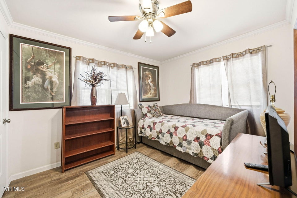 Photo #11: 1608 Broad Street