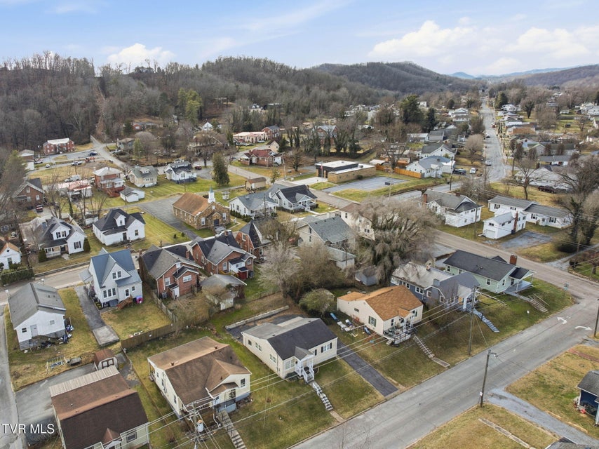 Photo #21: 1608 Broad Street