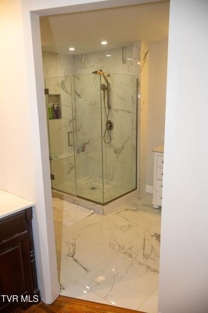 Photo #20: 98 Periwinkle Place