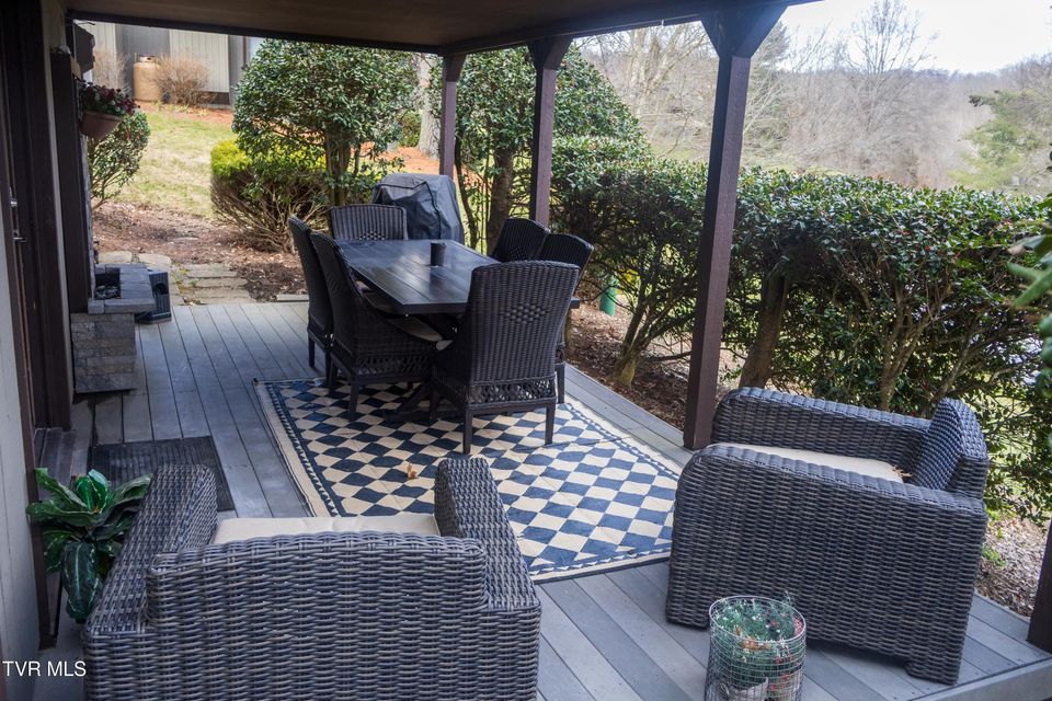 Photo #35: 98 Periwinkle Place