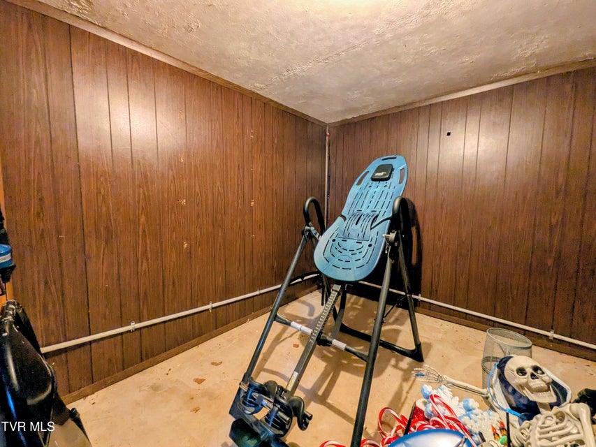 Photo #64: 205 Live Oak Drive