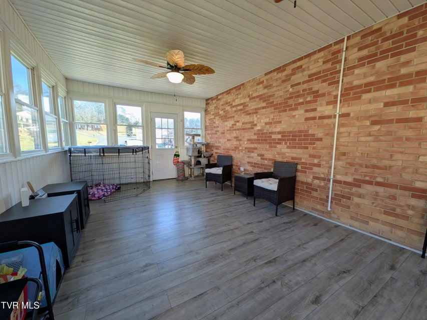 Photo #51: 205 Live Oak Drive