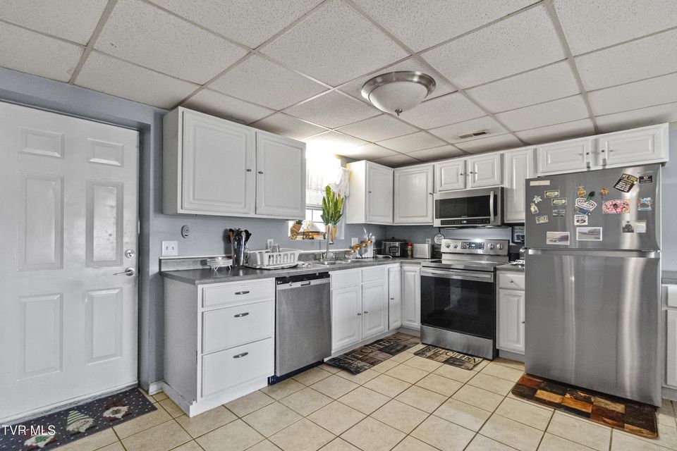 Photo #8: 2205 Brown Springs Rd 