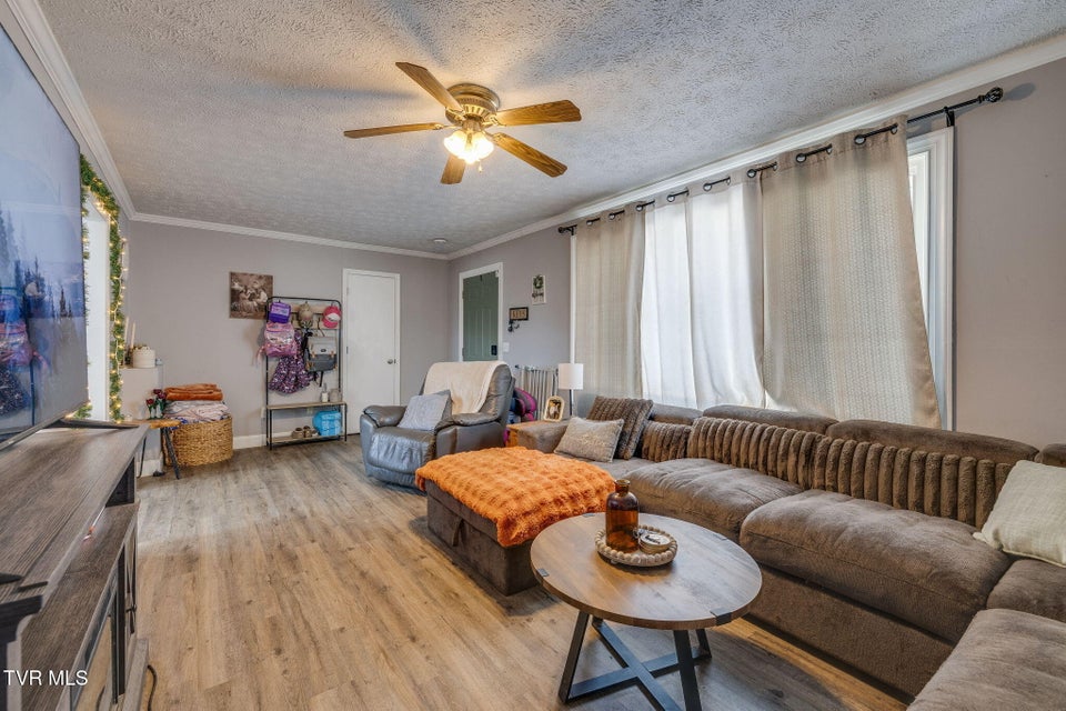 Photo #6: 1309 Powell Mountain Road