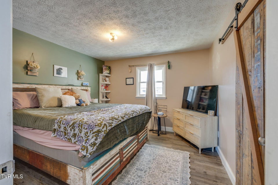 Photo #11: 1309 Powell Mountain Road