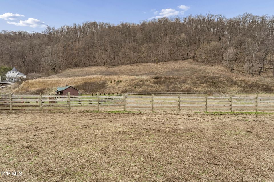 Photo #5: 124 Bill Crawford Road