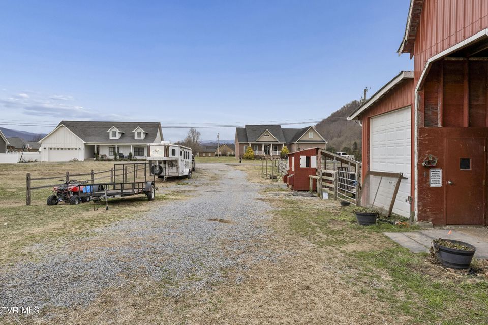 Photo #10: 124 Bill Crawford Road