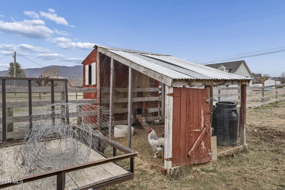 Photo #17: 124 Bill Crawford Road