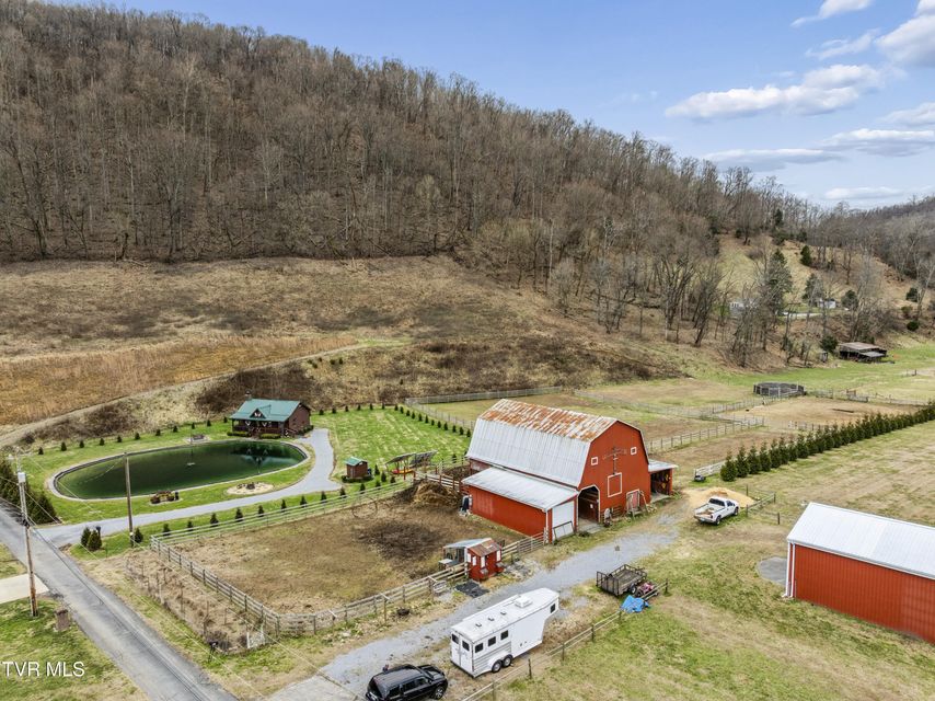 Photo #25: 124 Bill Crawford Road