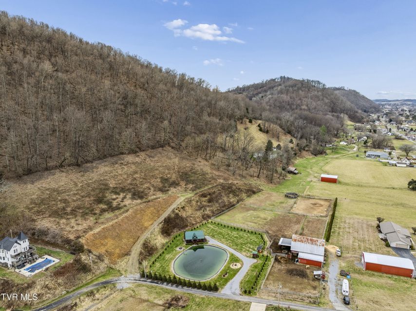 Photo #29: 124 Bill Crawford Road