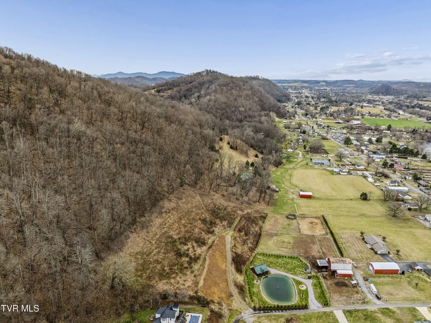 Photo #30: 124 Bill Crawford Road