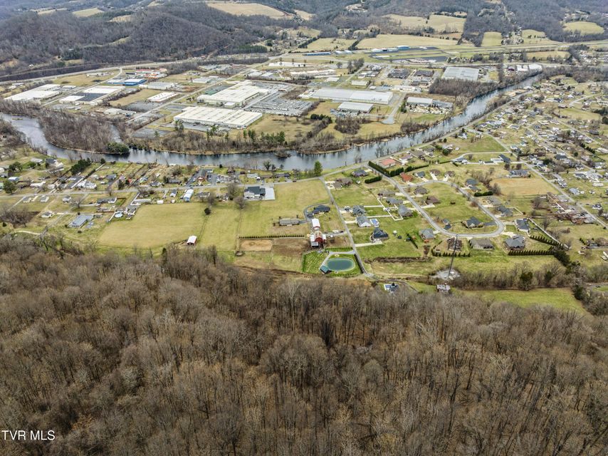 Photo #33: 124 Bill Crawford Road