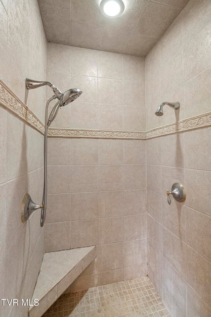 Photo #34: 20 Loch Lomond Lane