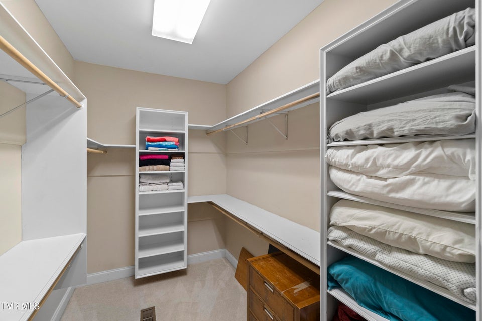 Photo #36: 20 Loch Lomond Lane