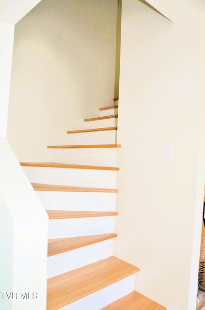 Photo #7: 116 Dellwood Street