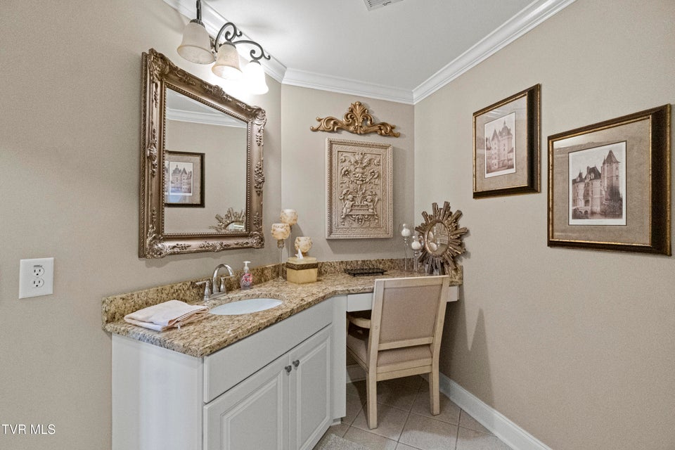 Photo #52: 20 Loch Lomond Lane