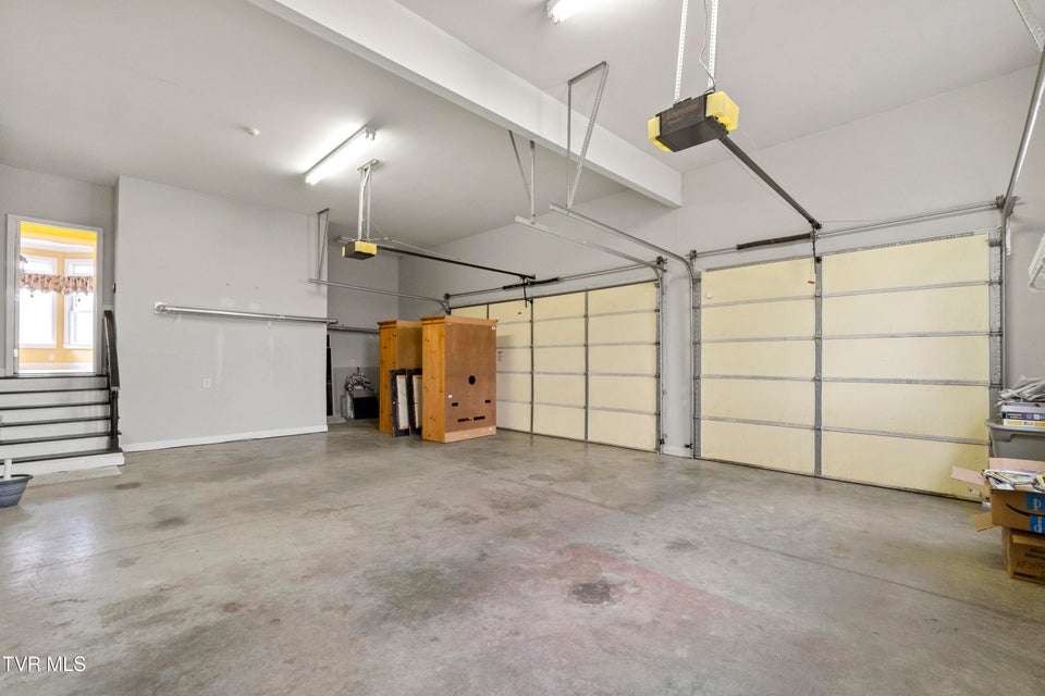 Photo #69: 20 Loch Lomond Lane