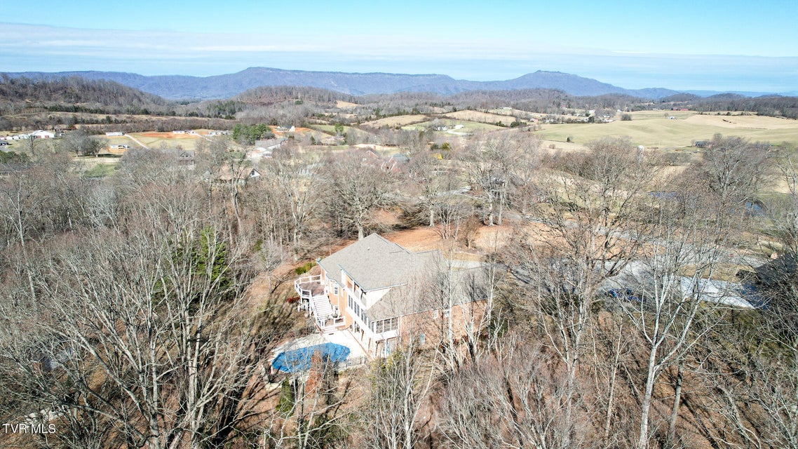 Photo #85: 20 Loch Lomond Lane