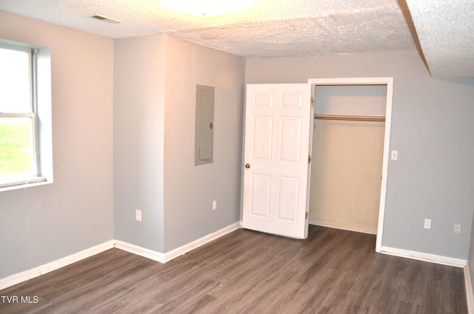 Photo #16: 214 Ravine Road