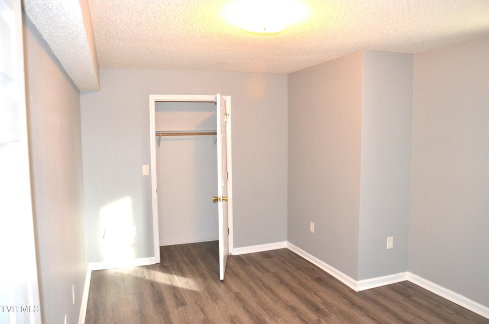 Photo #17: 214 Ravine Road