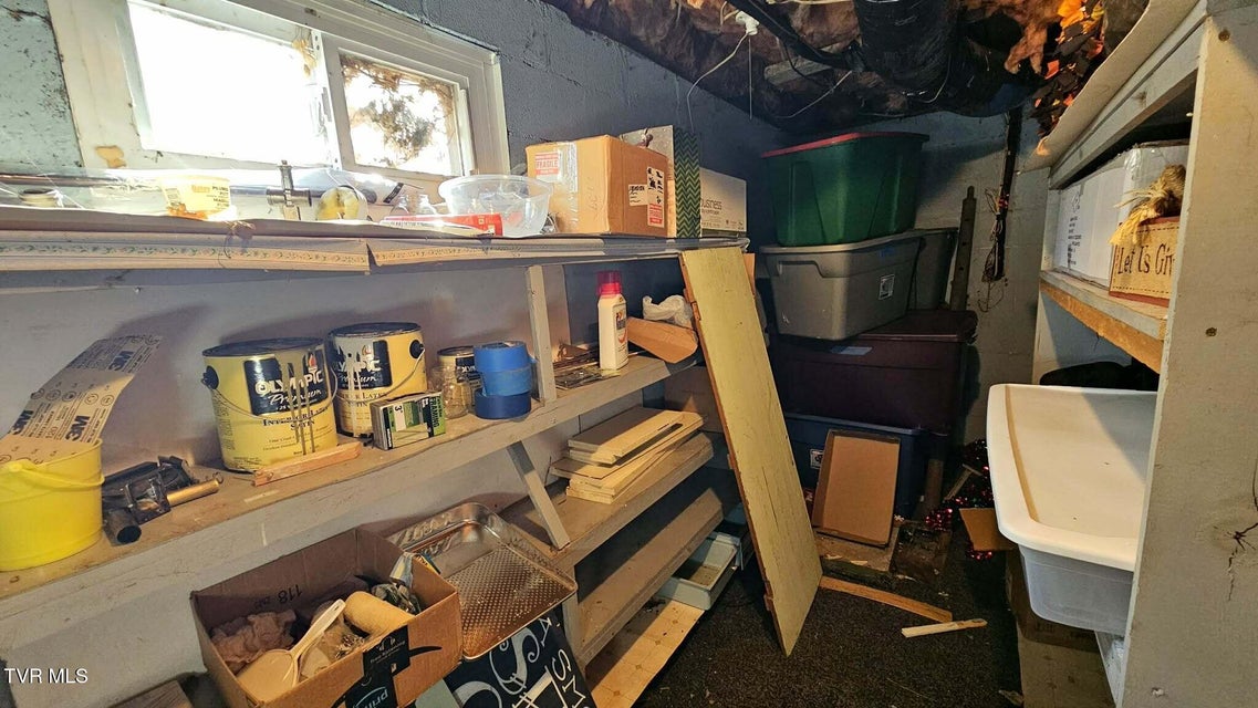 Photo #24: 223 Craig Street