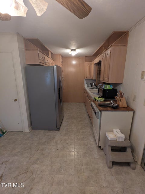 Photo #3: 5653 Apache Drive