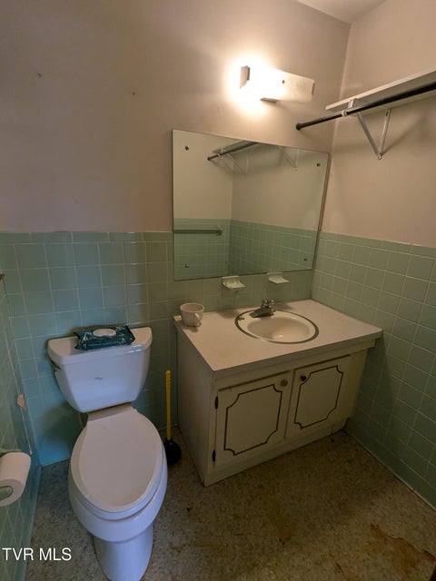 Photo #13: 5653 Apache Drive