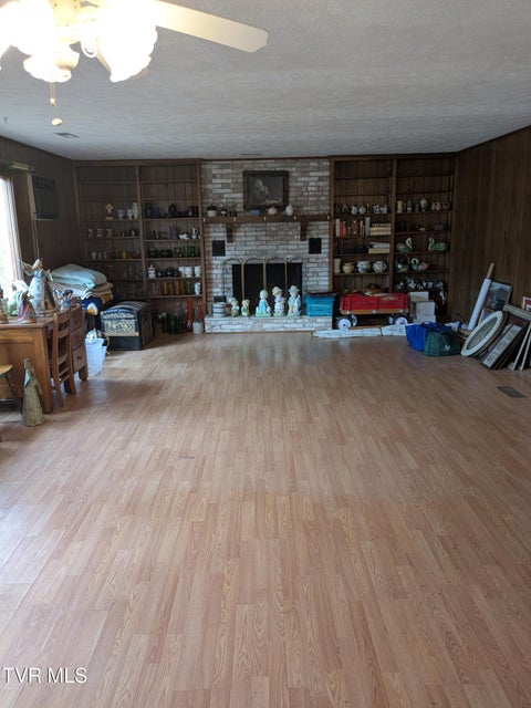 Photo #16: 5653 Apache Drive