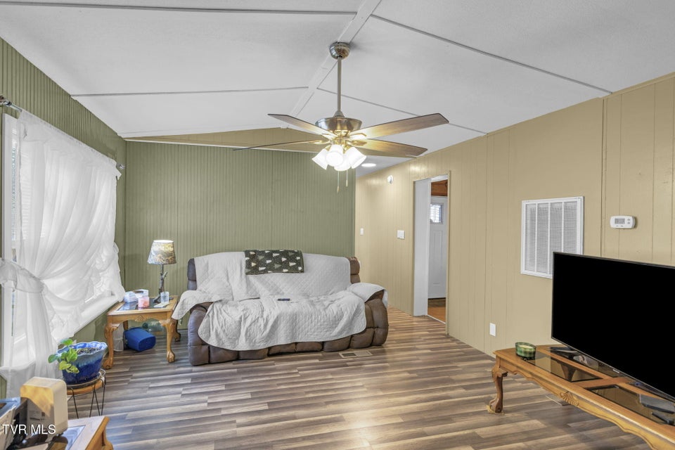 Photo #8: 225 Shaw Road