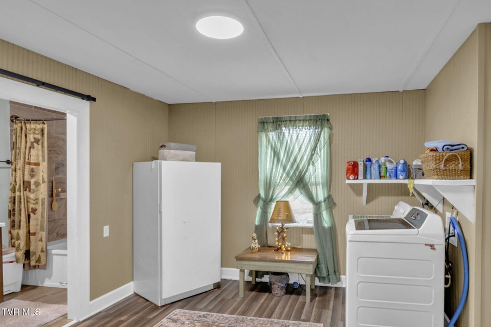 Photo #18: 225 Shaw Road