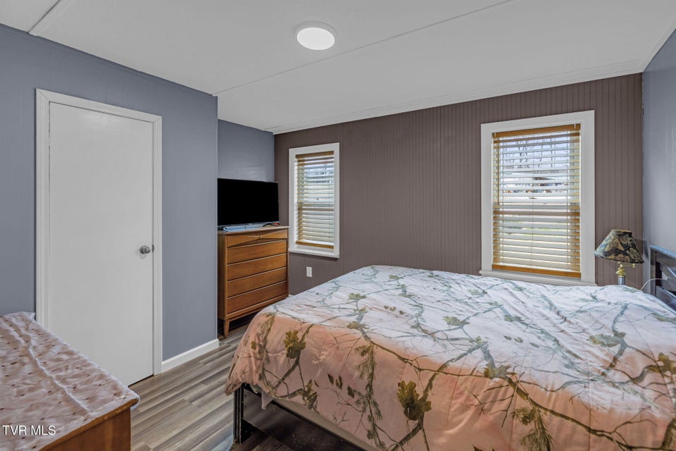 Photo #21: 225 Shaw Road