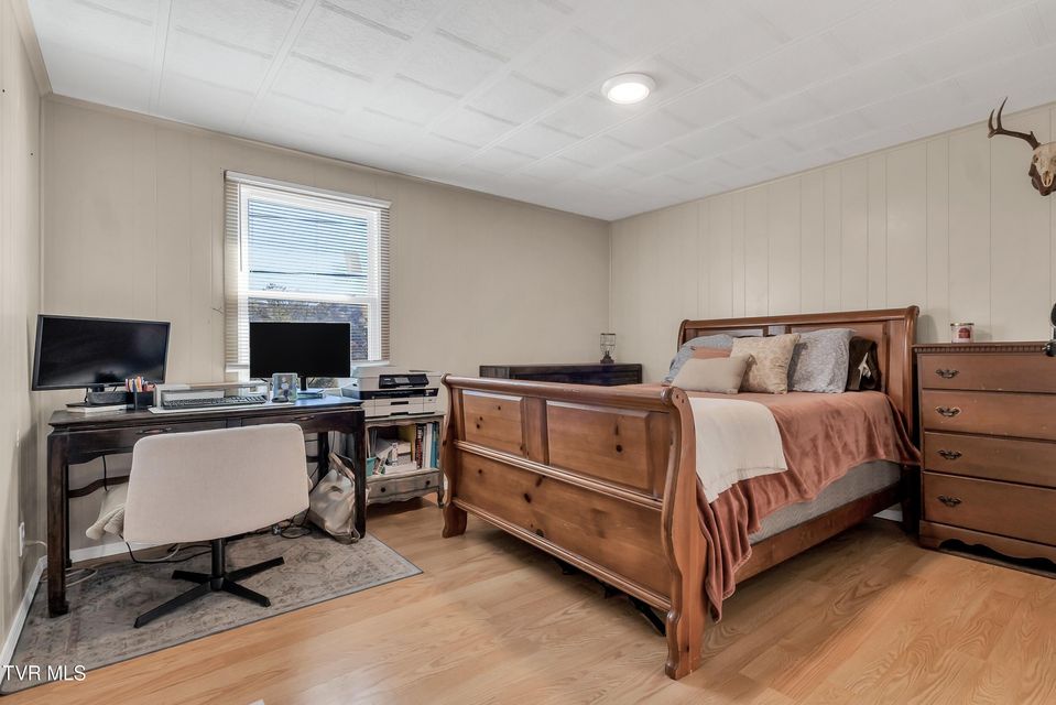 Photo #18: 300 Derby Drive